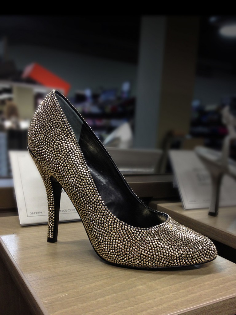 Nina Eunice Gold Embellished Pump